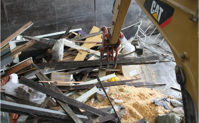 建機等による土間選別