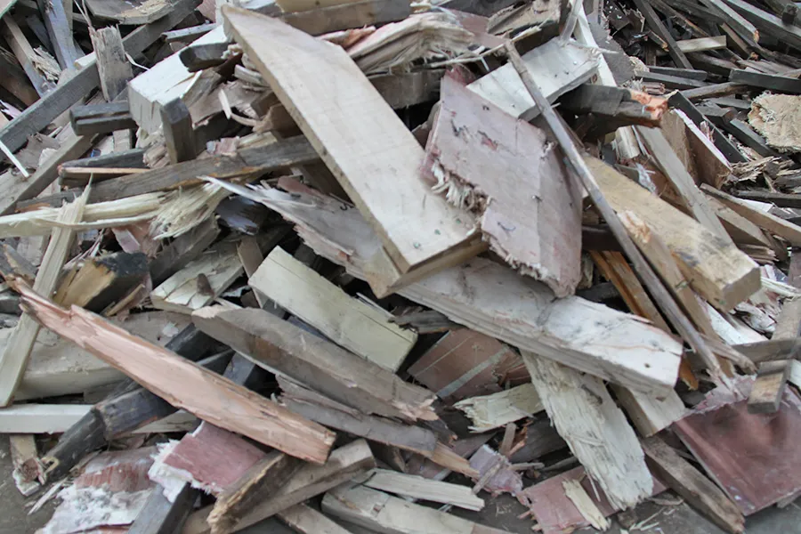 建設材（新・改築材）・流通材（パレット・合板材）・造園材・木工材